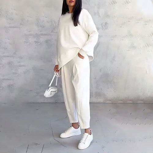Minimalist Rahat Takım  Günlük Şıklık ve Konfor