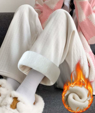 Kışlık Örgü Dokulu Polar Astarlı Kadın Pantolon – Yumuşak, Sıcak ve Zarif