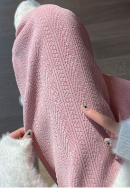 Kışlık Örgü Dokulu Polar Astarlı Kadın Pantolon – Yumuşak, Sıcak ve Zarif