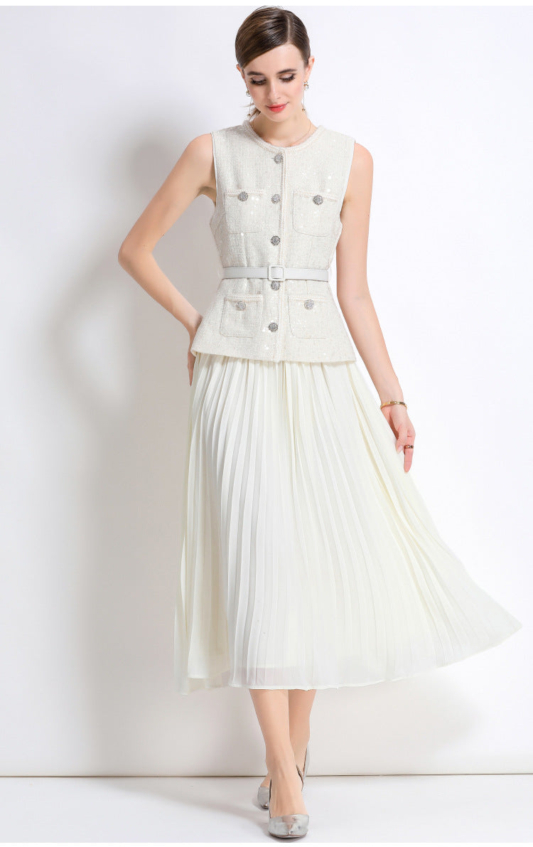 Tüvit Yelek ve Pileli Etek Takım