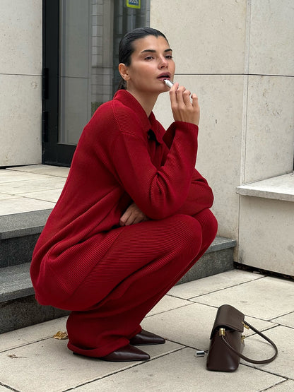 Belissatr™ Cozy Elegance Knit Takım – Zamansız Şıklık ve Konfor