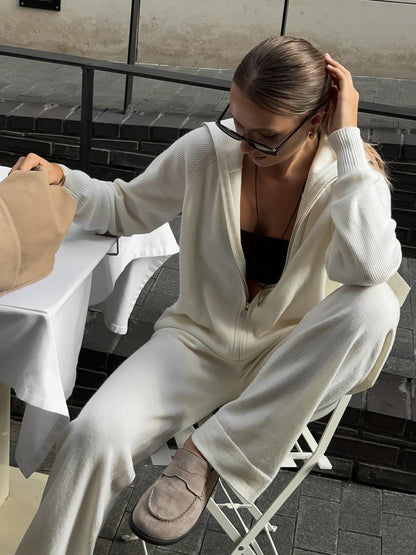 Belissatr™ Cozy Knit Takım – Premium Örgü Rahatlık Seti