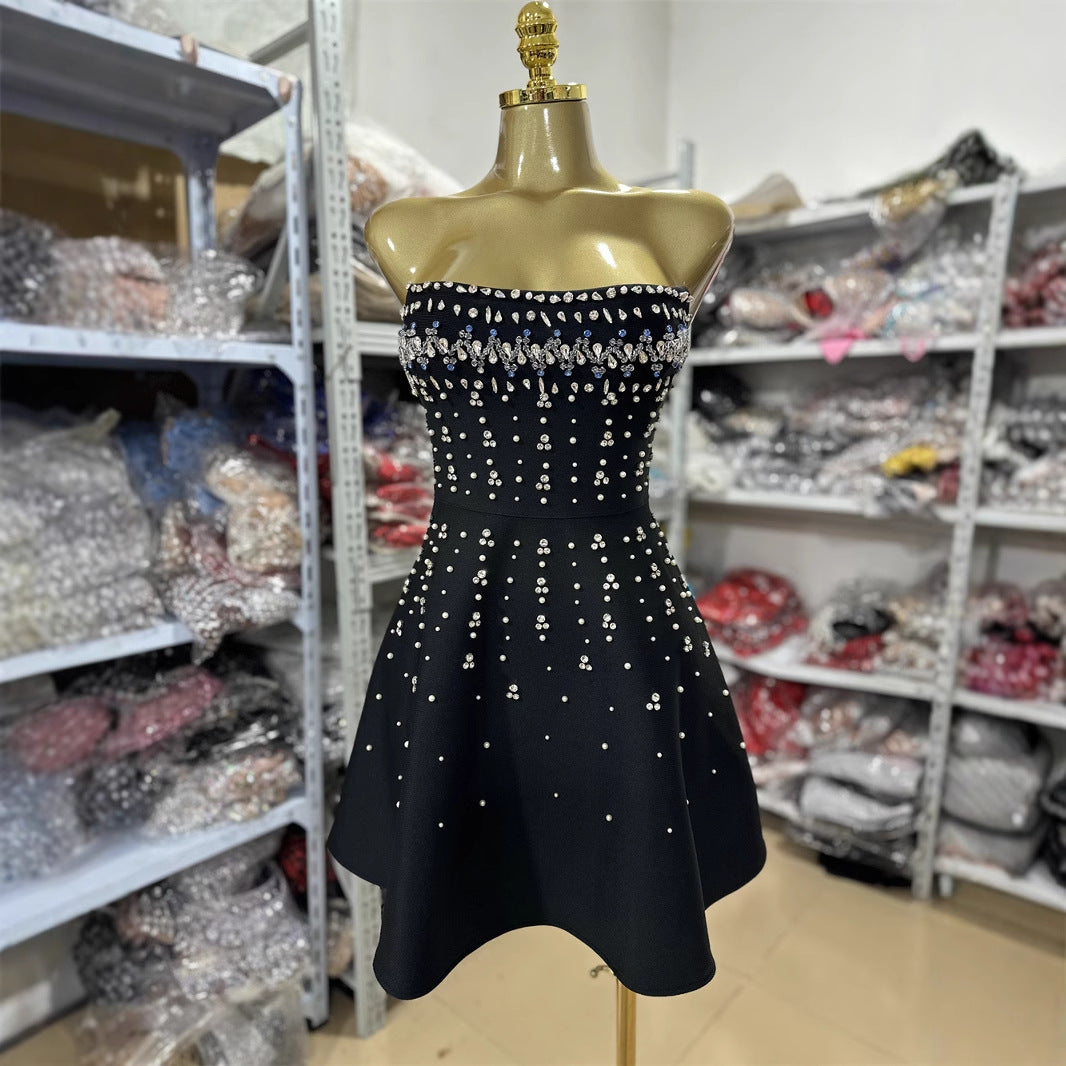 Kristal Taşlı Straplez Siyah Mini Elbise