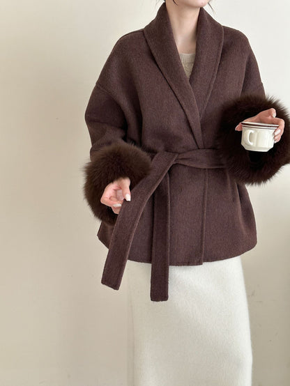 Belissatr™ | Kürk Detaylı Yün Kaban – Kadın Kışlık Şık Palto