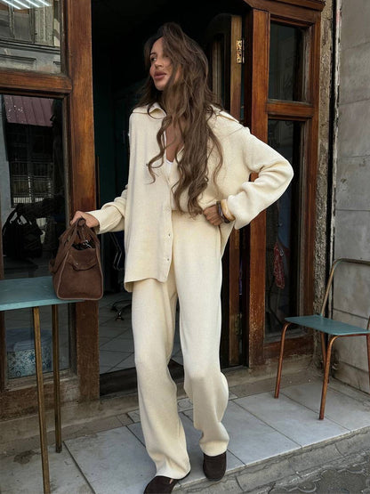 Belissatr™ Cozy Elegance Knit Takım – Zamansız Şıklık ve Konfor