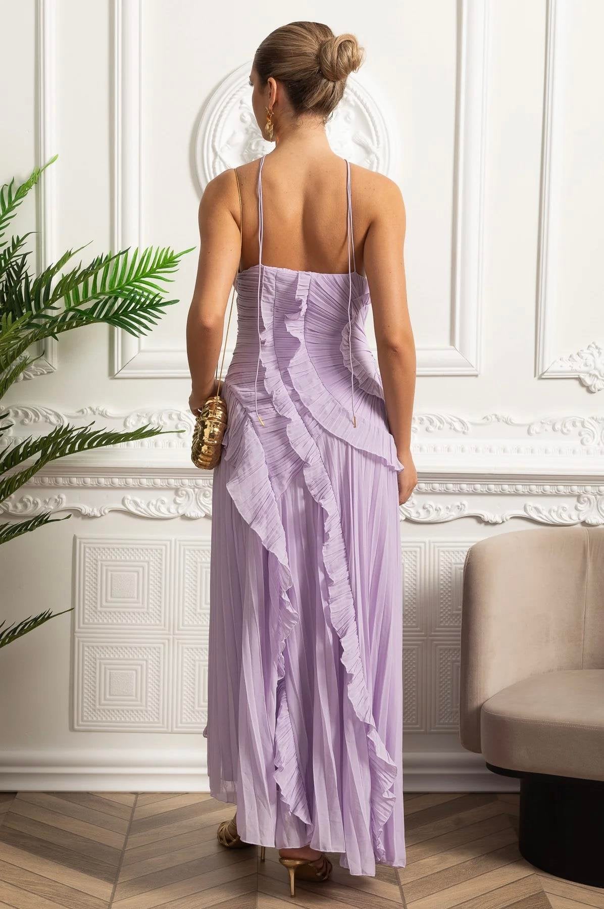 Boyundan Bağlı Pliseli Elbise