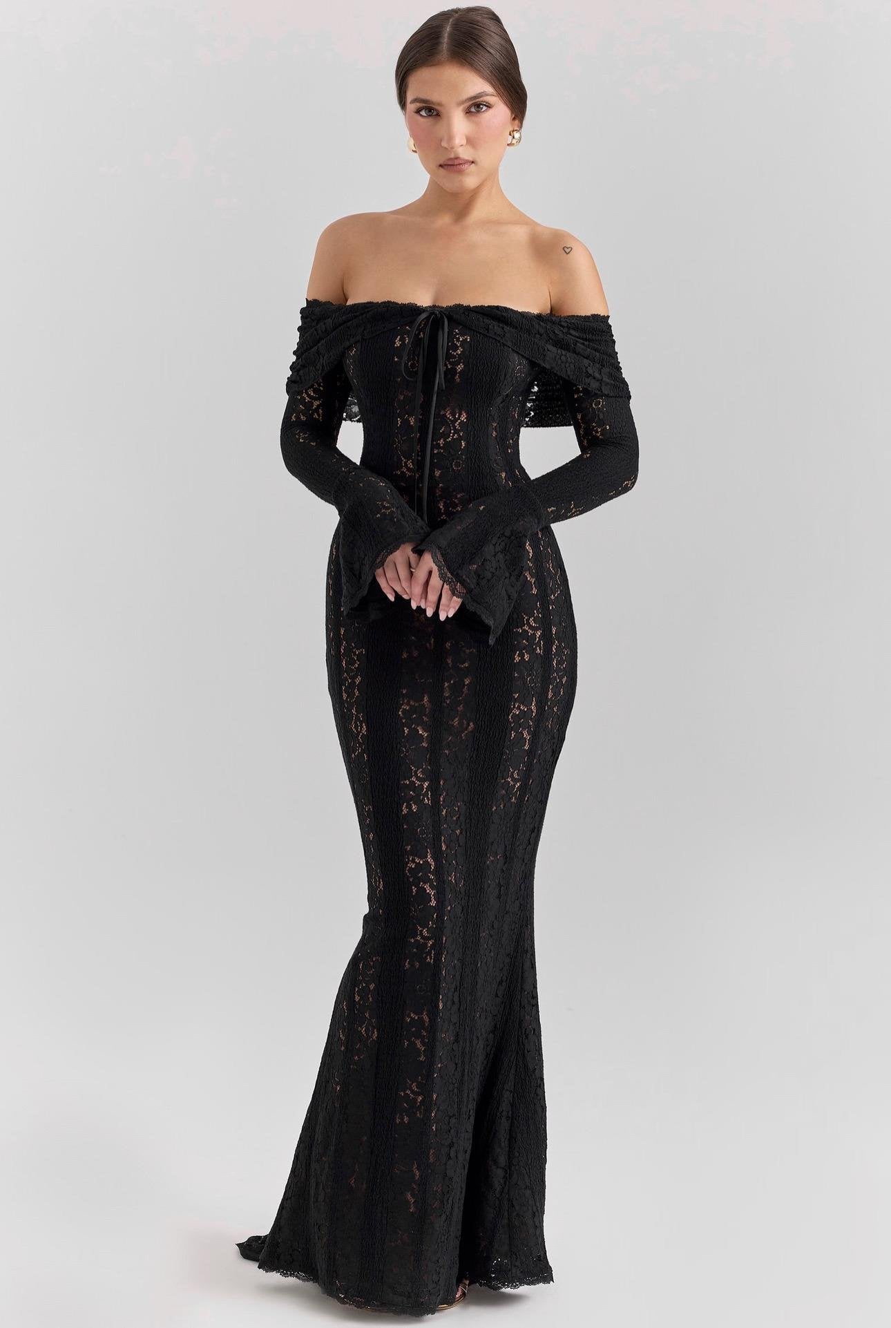 Madonna Yaka Dantel Maksi Elbise