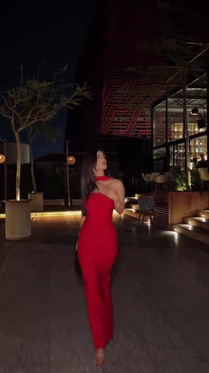 Boyundan Bağ Detaylı Straplez Kırmızı-Beyaz Bandaj Maksi Elbise